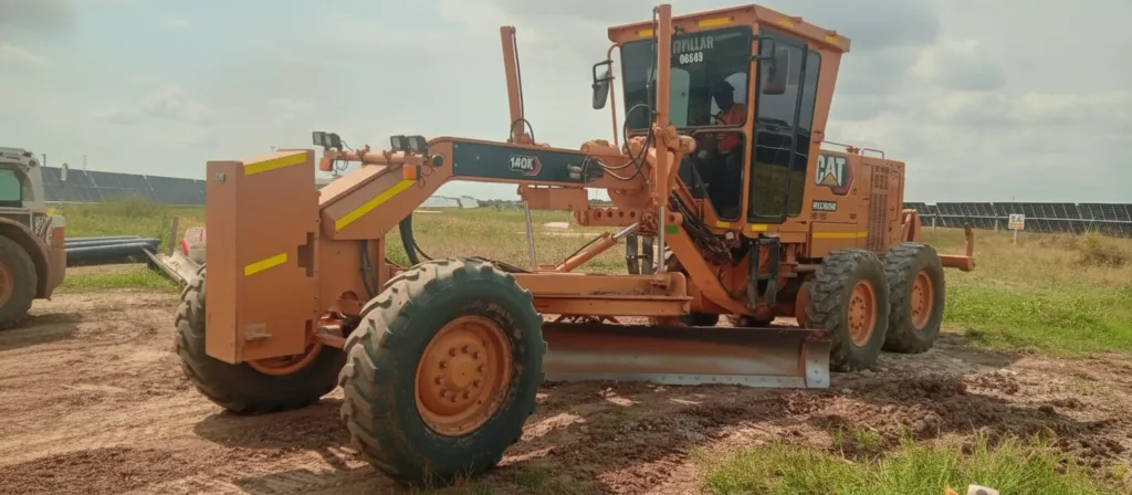 Caterpillar 140K